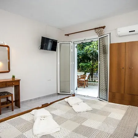 Captain Georgio Apartment