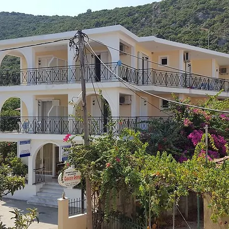 Captain Georgio Apartment